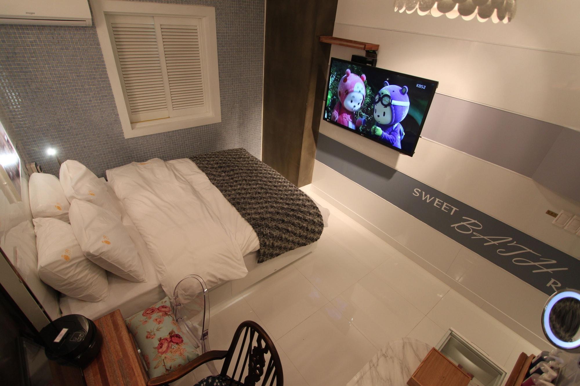 February Hotel Apsan 대구광역시 외부 사진